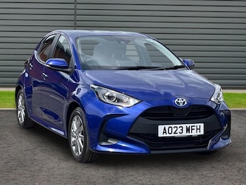 Used Toyota Yaris 2023 for sale - 78826577: Photo