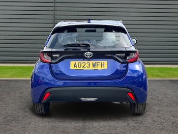 Used Toyota Yaris 2023 for sale - 78826577: Photo
