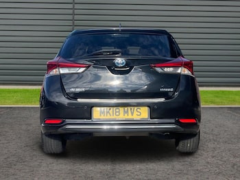 Used Toyota Auris 2018 for sale - 76442543: Photo