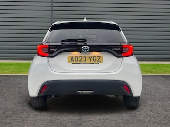 Used Toyota Yaris 2023 for sale - 76316583: Photo