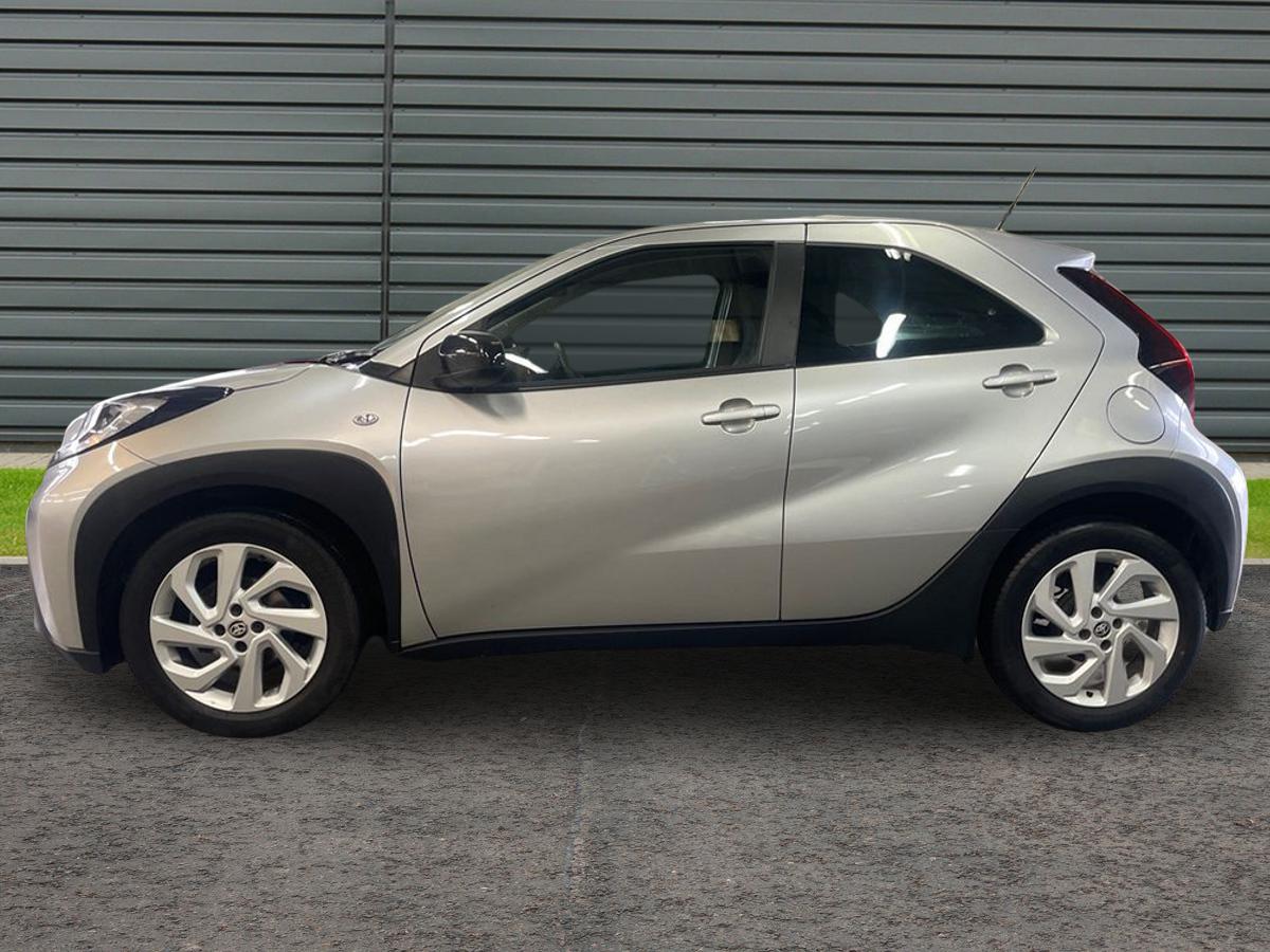 Used Toyota Aygo X 2022 for sale - 76853667: Photo 6
