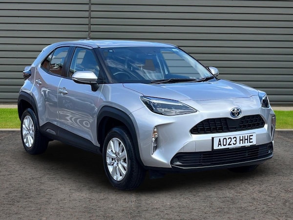 Used Toyota Yaris Cross 2023 for sale - 75392308: Photo 1