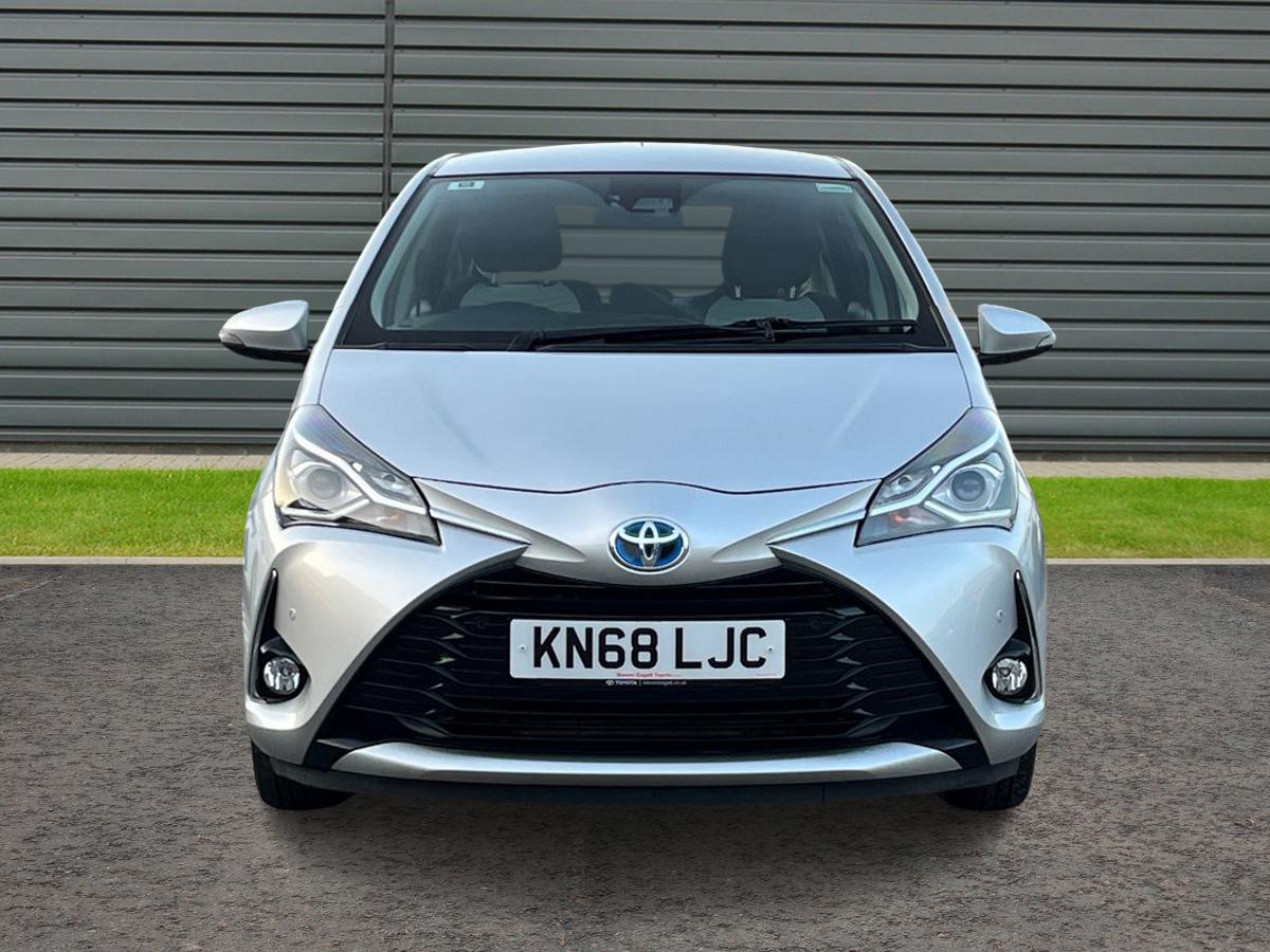 Used Toyota Yaris 2018 for sale - 77688892: Photo 8