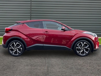 Used Toyota C-HR 2019 for sale - 77351025: Photo