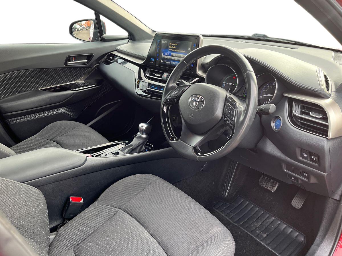 Used Toyota C-HR 2019 for sale - 77351025: Photo 9
