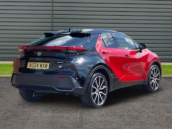Used Toyota C-HR 2024 for sale - 78531097: Photo