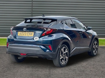 Used Toyota C-HR 2023 for sale - 78883239: Photo