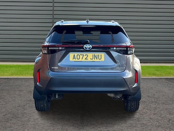 Used Toyota Yaris Cross 2022 for sale - 76316577: Photo