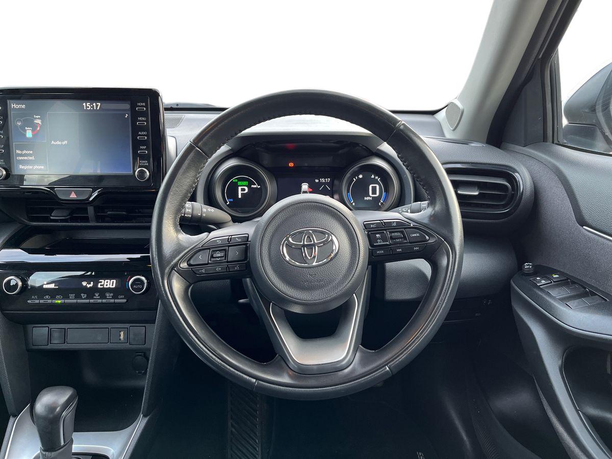 Used Toyota Yaris Cross 2022 for sale - 76442579: Photo 10