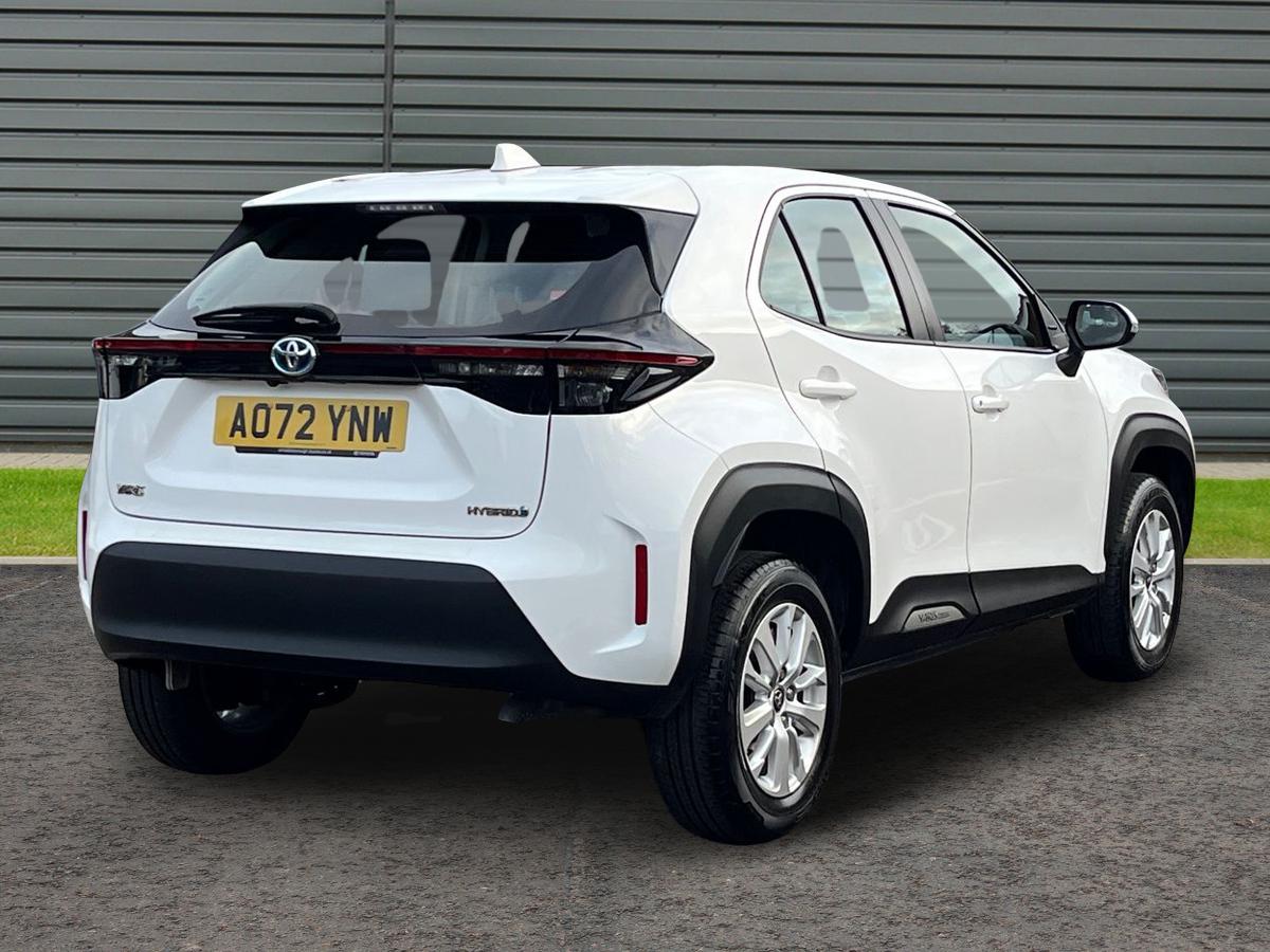 Used Toyota Yaris Cross 2022 for sale - 76442579: Photo 3