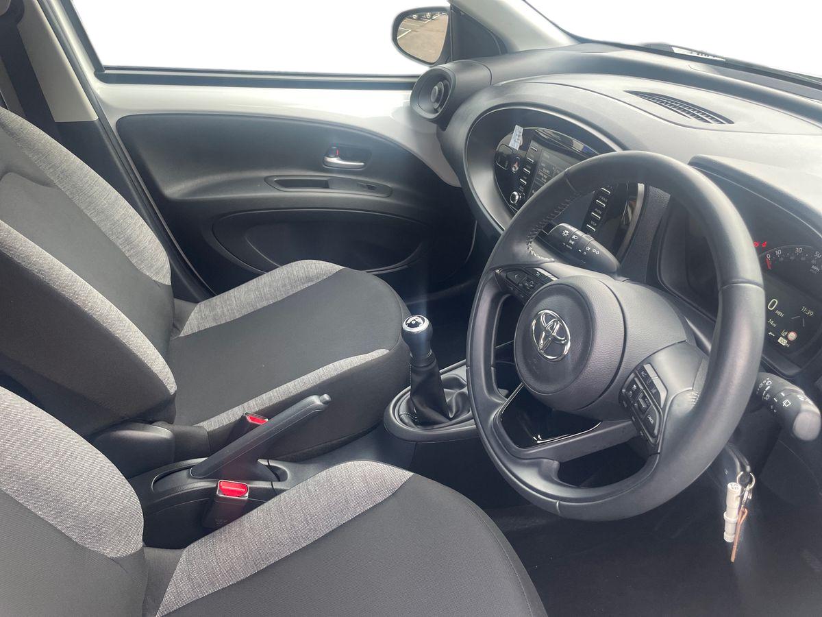 Used Toyota Aygo X 2023 for sale - 77418177: Photo 9