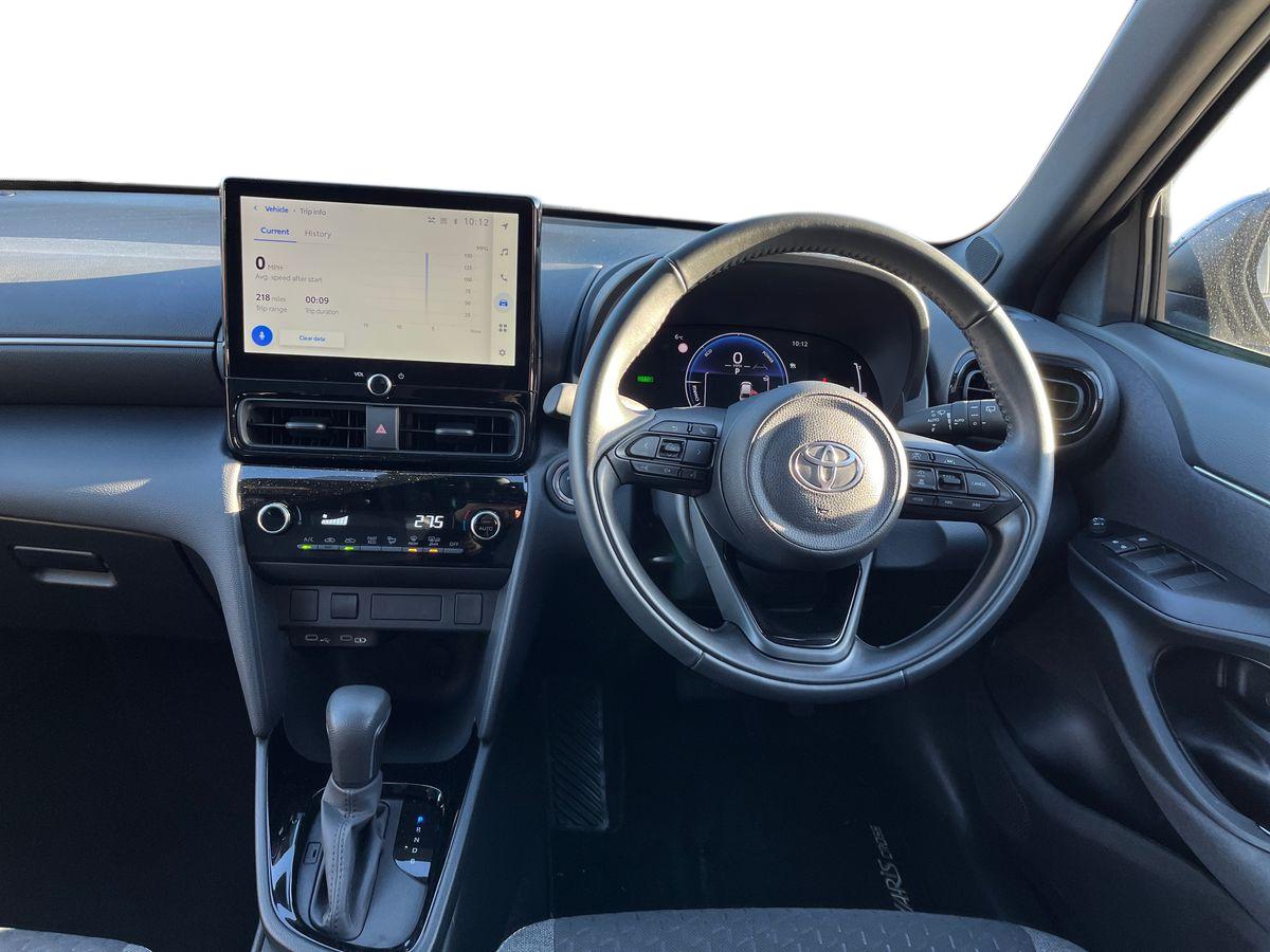 Used Toyota Yaris Cross 2024 for sale - 76665963: Photo 10