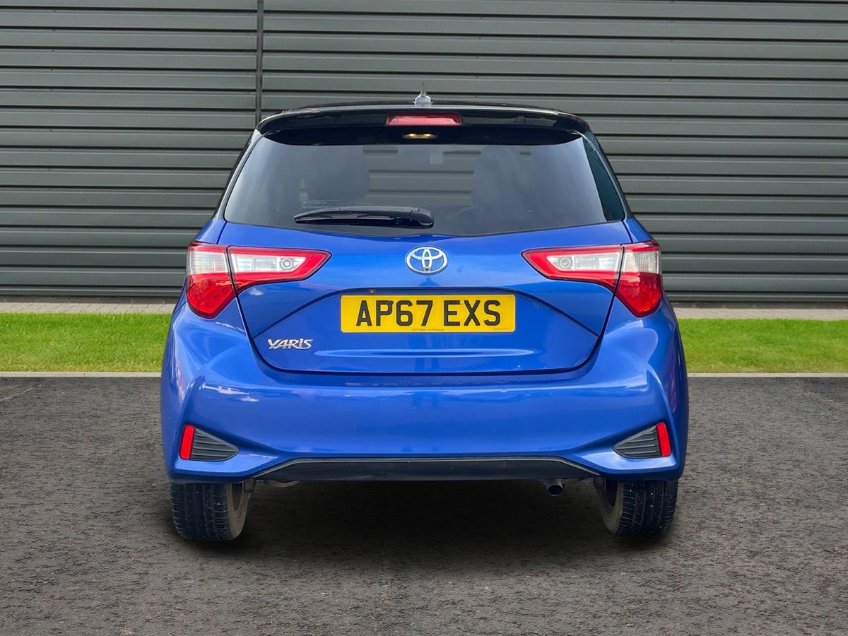 Used Toyota Yaris 2018 for sale - 76853664: Photo 4