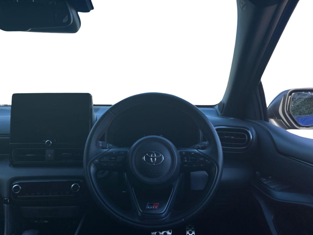 Used Toyota Yaris 2024 for sale - 76401612: Photo 10