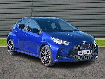 Used Toyota Yaris 2024 for sale - 76401612: Photo