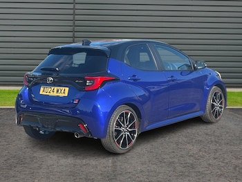 Used Toyota Yaris 2024 for sale - 76401612: Photo