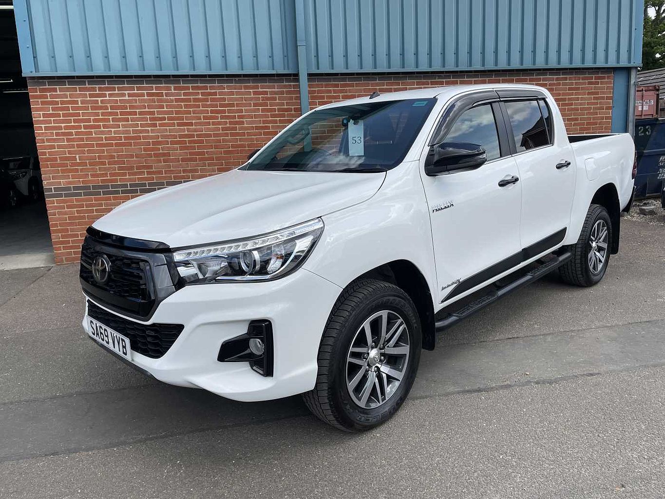 Used Toyota Hilux 2019 for sale - 77976931: Photo 3