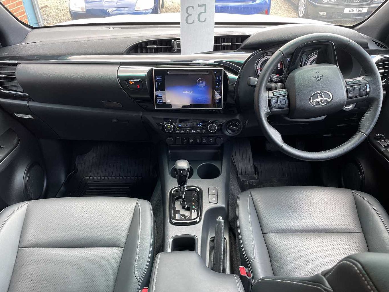 Used Toyota Hilux 2019 for sale - 77976931: Photo 5