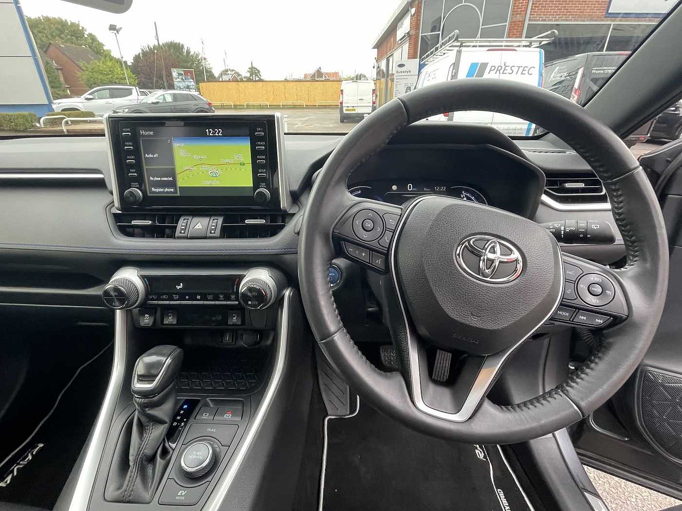 Used Toyota RAV4 2020 for sale - 77351054: Photo 5