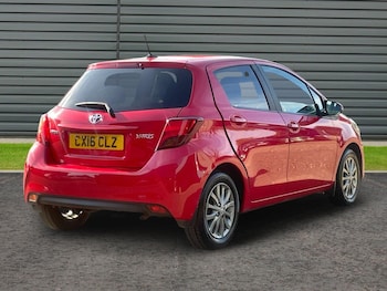 Used Toyota Yaris 2016 for sale - 78177327: Photo