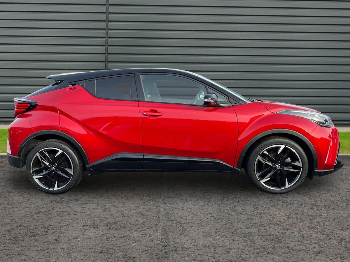 Used Toyota C-HR 2023 for sale - 77392502: Photo 2