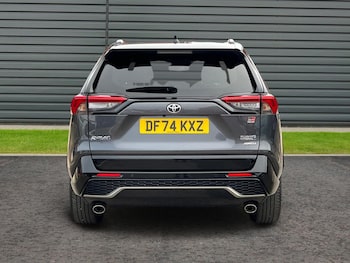 Used Toyota RAV4 2024 for sale - 79570420: Photo