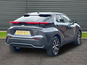 Used Toyota C-HR 2025 for sale - 78722449: Photo