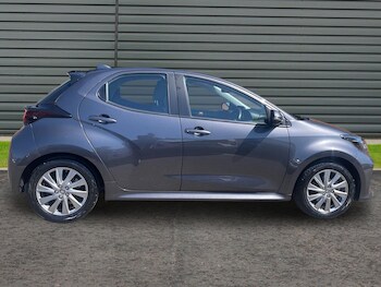 Used Toyota Yaris 2023 for sale - 78325080: Photo