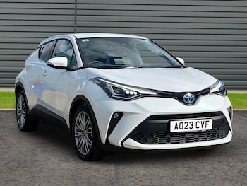 Used Toyota C-HR 2023 for sale - 77889128: Photo