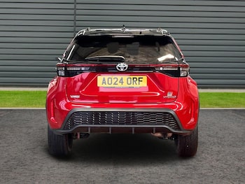 Used Toyota Yaris Cross 2024 for sale - 76133577: Photo 4