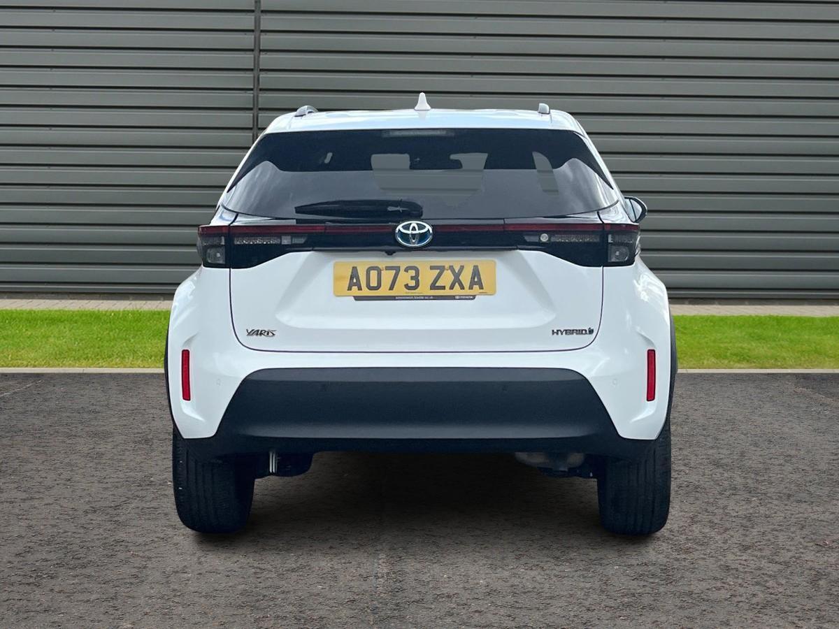 Used Toyota Yaris Cross 2023 for sale - 76133512: Photo 5