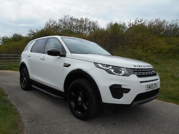 Used Land Rover Discovery Sport 2016 for sale - 78410142: Photo