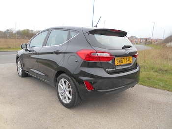 Used Ford Fiesta 2018 for sale - 79283781: Photo
