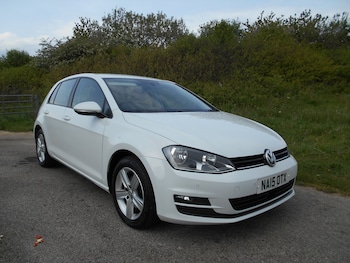 Used Volkswagen Golf 2015 for sale - 78524377: Photo