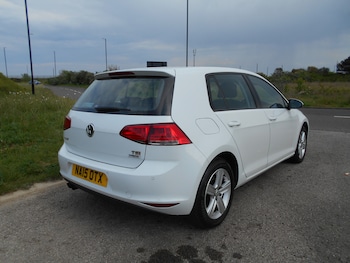 Used Volkswagen Golf 2015 for sale - 78524377: Photo