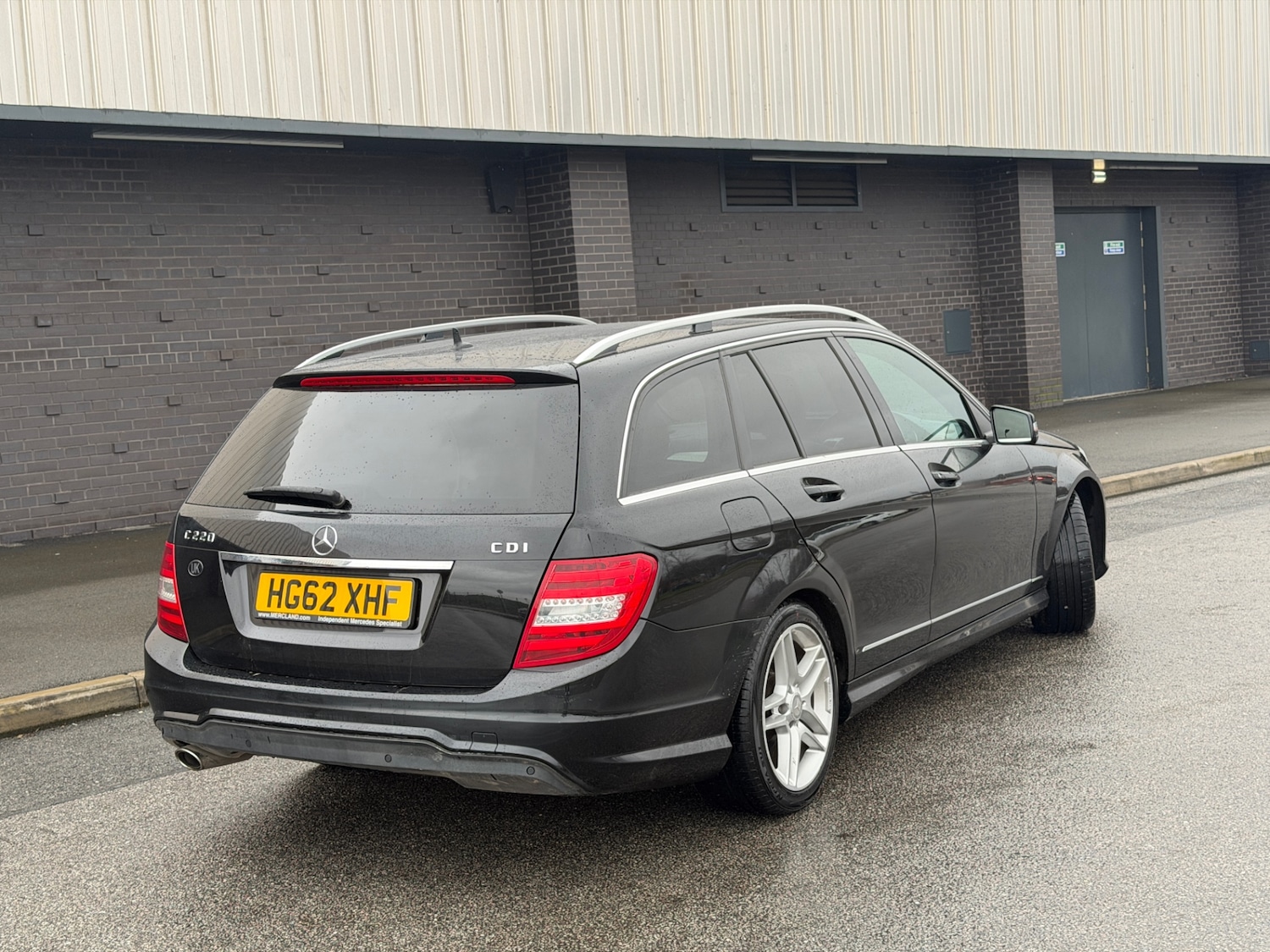 Used Mercedes-Benz C Class 2013 for sale - 77572503: Photo 4