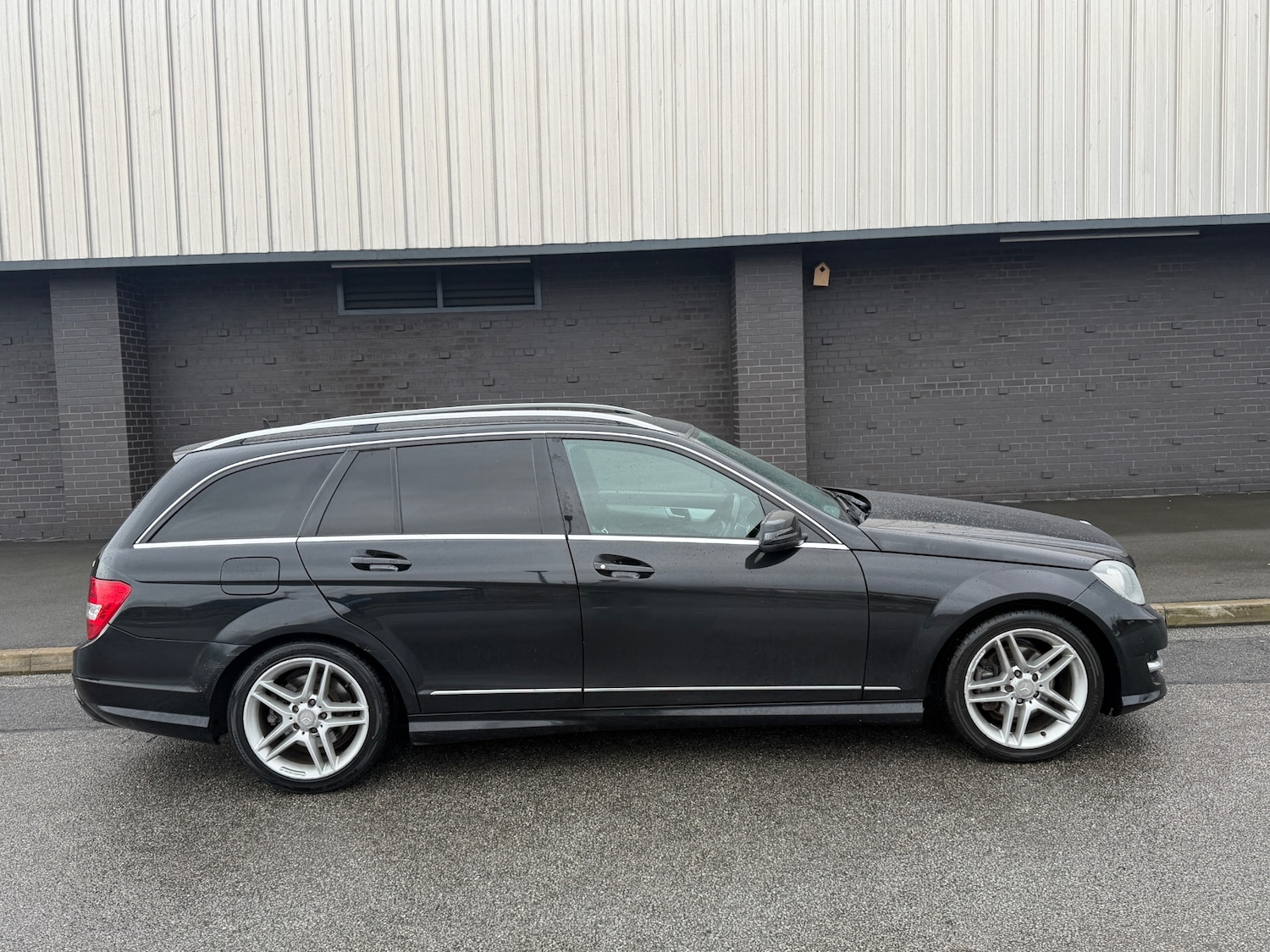 Used Mercedes-Benz C Class 2013 for sale - 77572503: Photo 6