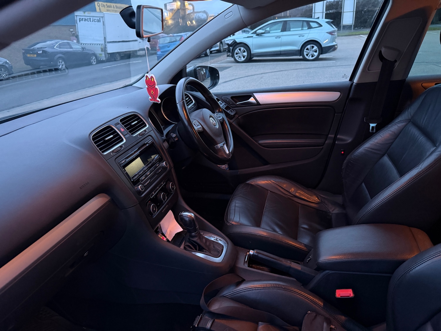 Used Volkswagen Golf 2012 for sale - 77592437: Photo 7