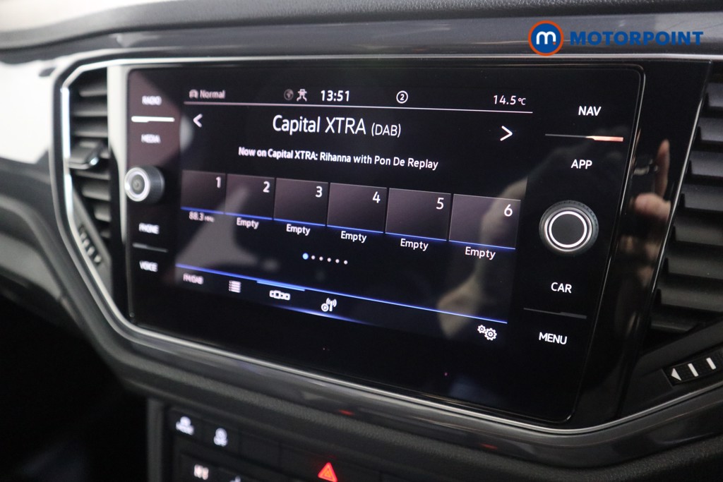 Used Volkswagen T-Roc 2020 for sale - 77045901: Photo 15