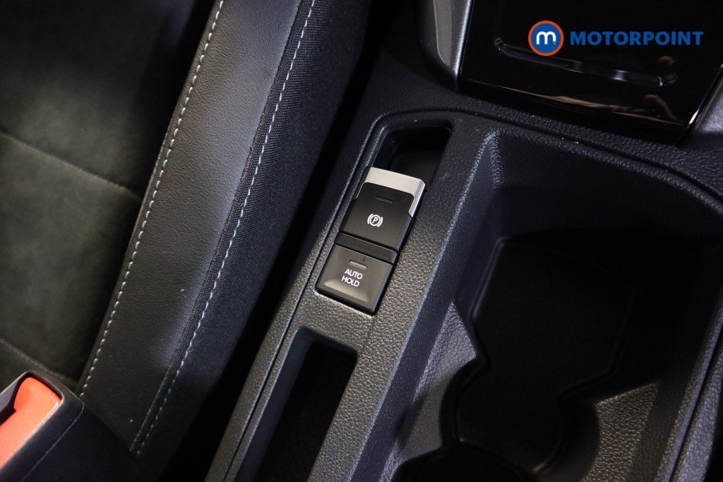 Used Volkswagen T-Roc 2024 for sale - 76355855: Photo 17