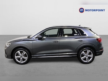 Used Audi Q3 2023 for sale - 77381789: Photo