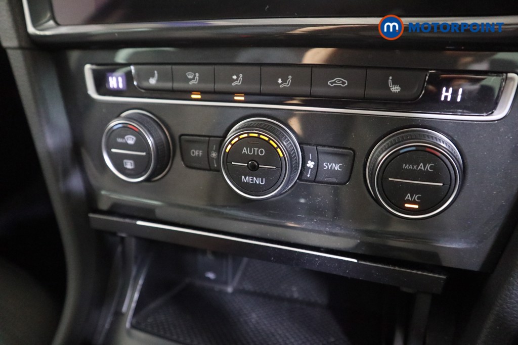 Used Volkswagen Golf 2020 for sale - 77381959: Photo 15