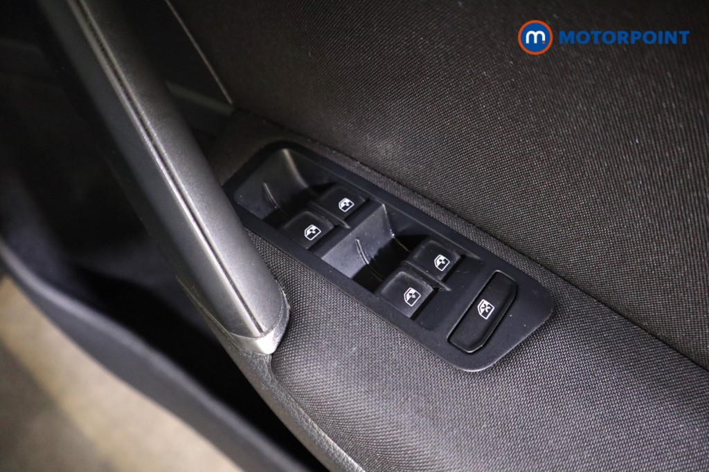 Used Volkswagen Golf 2020 for sale - 77381959: Photo 21