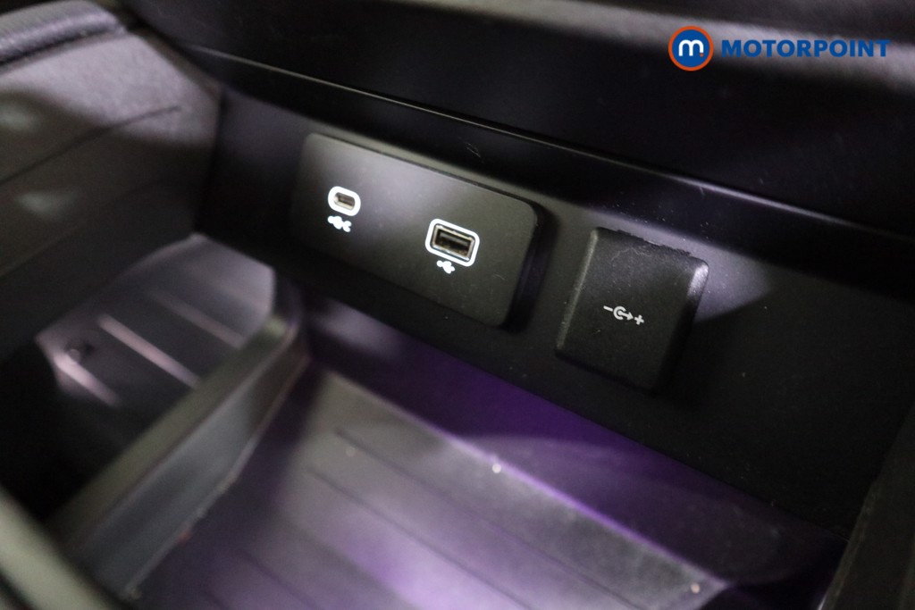 Used Land Rover Defender 2022 for sale - 77196098: Photo 18