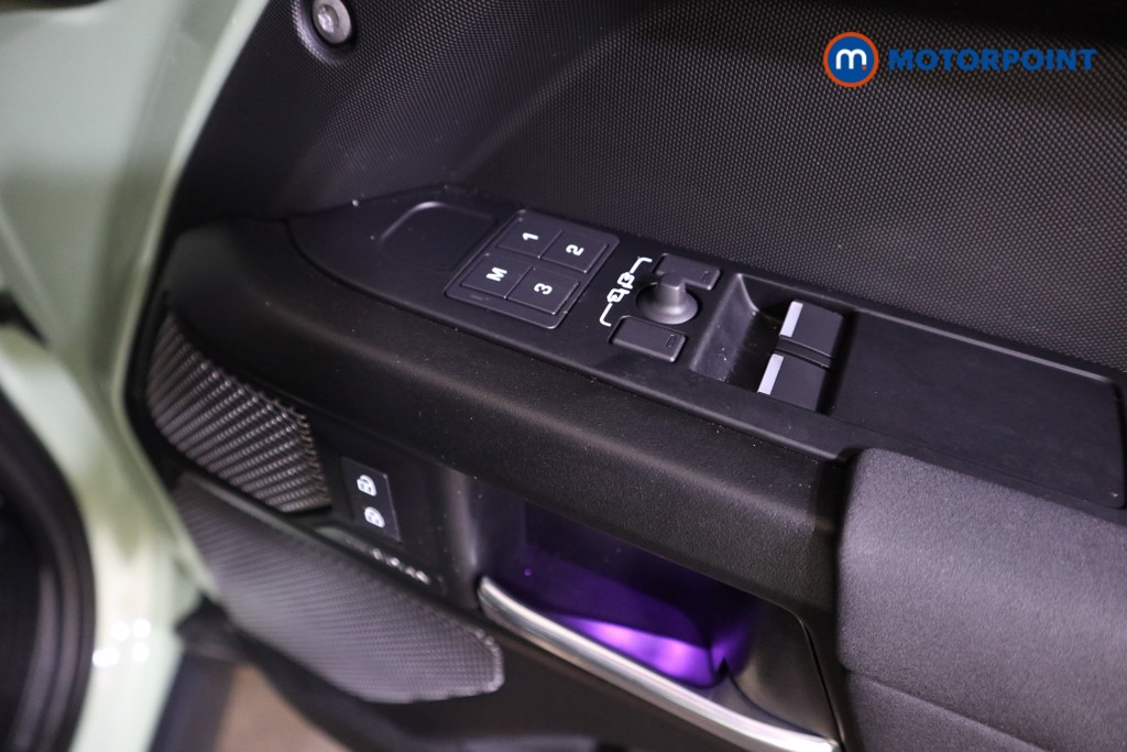 Used Land Rover Defender 2022 for sale - 77196098: Photo 20