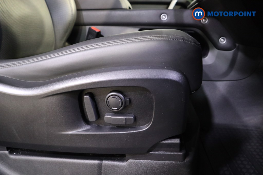 Used Land Rover Defender 2022 for sale - 77196098: Photo 21