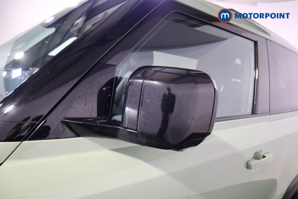 Used Land Rover Defender 2022 for sale - 77196098: Photo 34