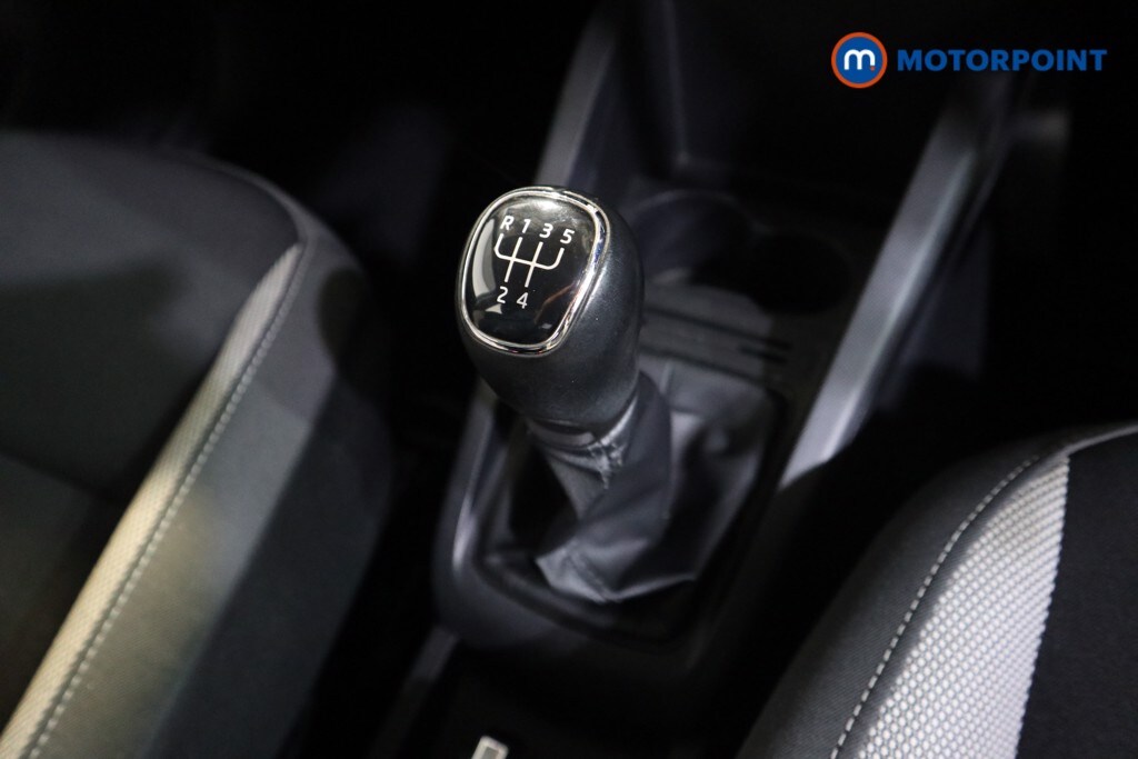 Used Skoda Fabia 2017 for sale - 76638324: Photo 17