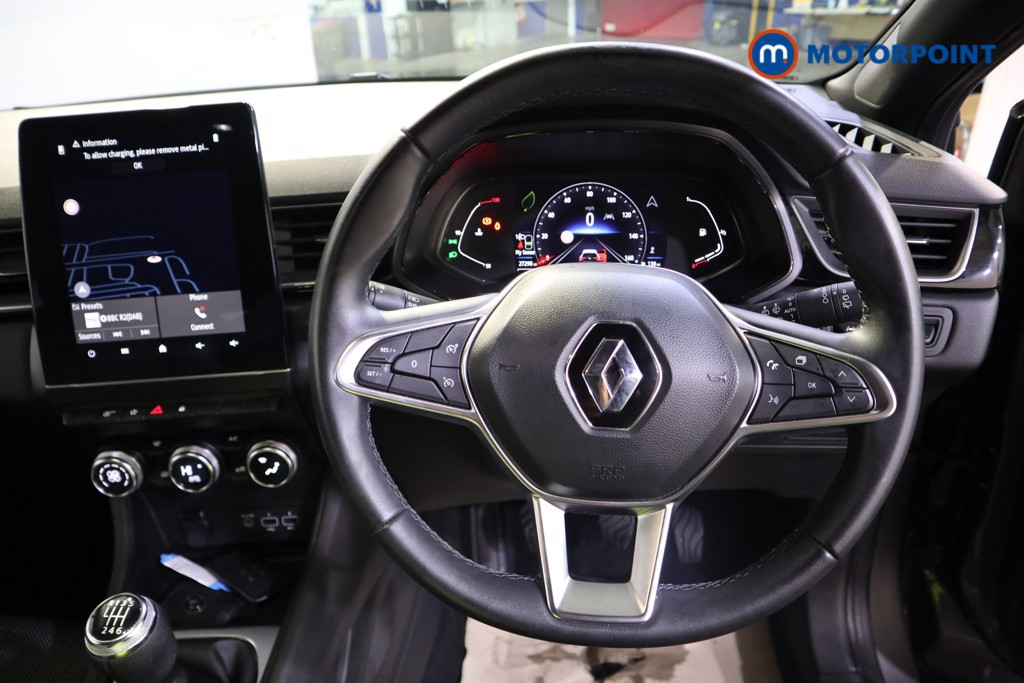 Used Renault Captur 2023 for sale - 76949326: Photo 11