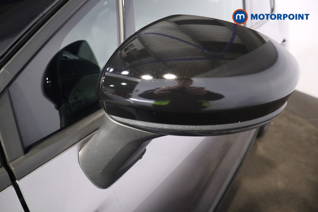 Used Renault Captur 2023 for sale - 76949326: Photo 30